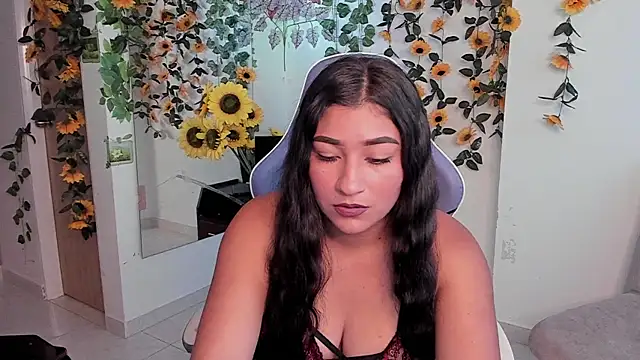 Snapshot of Kendra_6969 chatting on July 21, 2026, 2:52 pm Kendra 6969 online show from July 21, 2026, 2:52 pm