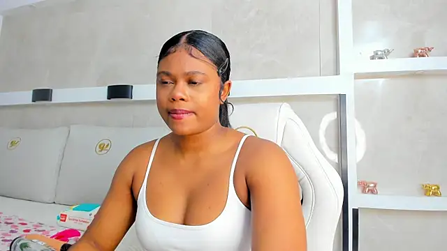 Snapshot of juliana_smithh chatting on June 1, 2026, 2:46 am juliana smithh online show from June 1, 2026, 2:46 am