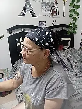 Snapshot of katrinna_ chatting on July 10, 2026, 1:43 am katrinna online show from July 10, 2026, 1:43 am