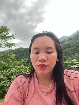 Snapshot of Suki-love chatting on June 15, 2026, 11:23 am Suki-love online show from June 15, 2026, 11:23 am