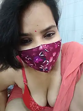 Snapshot of shalini_gupta05 chatting on June 1, 2026, 10:06 am shalini gupta05 online show from June 1, 2026, 10:06 am
