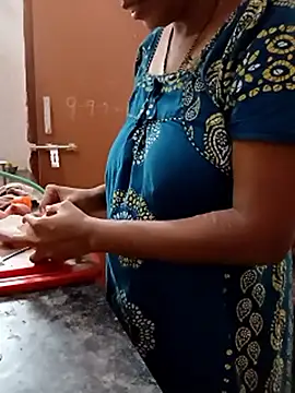 Naughty ayesha09 online show from May 31, 2026, 6:21 am