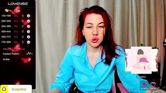 Snapshot of Arya_Curves chatting on June 2, 2026, 12:56 am Arya Curves online show from June 2, 2026, 12:56 am