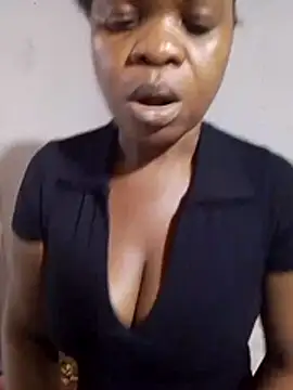 Snapshot of Teecheaa chatting on June 17, 2026, 12:46 am Teecheaa online show from June 17, 2026, 12:46 am