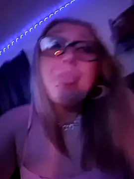 alecstacy online show from June 21, 2026, 2:47 am