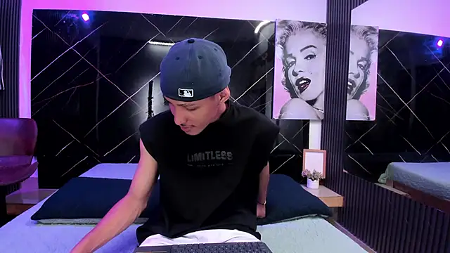 Camilo Contreras online show from June 26, 2026, 7:51 pm