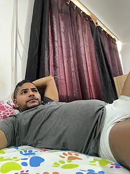 Snapshot of Bruno_vip chatting on July 22, 2026, 10:34 pm Bruno vip online show from July 22, 2026, 10:34 pm