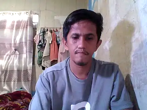 Snapshot of MikeSweet2026 chatting on May 29, 2026, 12:30 am MikeSweet2026 online show from May 29, 2026, 12:30 am
