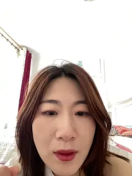 Snapshot of U-mi chatting on May 28, 2026, 12:30 am U-mi online show from May 28, 2026, 12:30 am