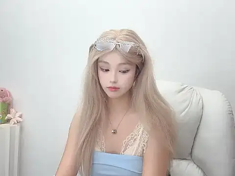 jiangjiang2005 online show from May 31, 2026, 5:31 pm