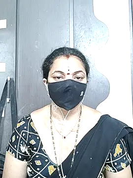 Snapshot of Leela_555 chatting on June 4, 2026, 8:48 pm Leela 555 online show from June 4, 2026, 8:48 pm