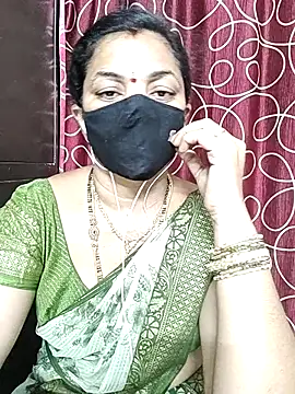 Snapshot of Leela_555 chatting on June 21, 2026, 2:14 am Leela 555 online show from June 21, 2026, 2:14 am