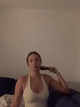 Evelina Nelson online show from June 25, 2026, 8:24 pm
