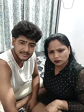 Snapshot of Hotshot_Love chatting on June 21, 2026, 12:24 am Hotshot Love online show from June 21, 2026, 12:24 am