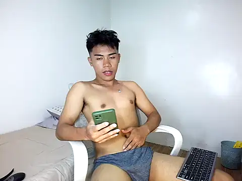 Snapshot of alejandro_fernando chatting on June 11, 2026, 2:53 am alejandro fernando online show from June 11, 2026, 2:53 am