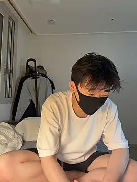 Snapshot of k-kinky chatting on June 4, 2026, 4:57 pm k-kinky online show from June 4, 2026, 4:57 pm