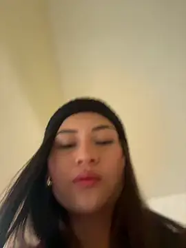 Aylin-fire online show from June 1, 2026, 6:42 pm