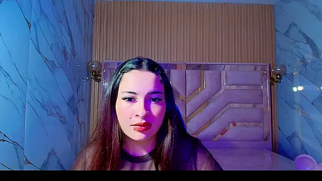 Snapshot of Kiara_Moon_r chatting on July 4, 2026, 3:13 am Kiara Moon r online show from July 4, 2026, 3:13 am