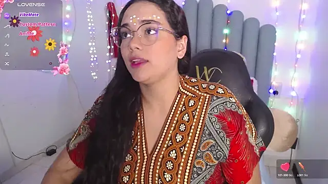 Snapshot of farah_samira chatting on May 26, 2026, 7:10 pm farah samira online show from May 26, 2026, 7:10 pm