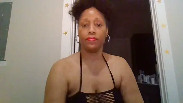 Snapshot of MsDeeLive chatting on May 30, 2026, 4:42 am MsDeeLive online show from May 30, 2026, 4:42 am