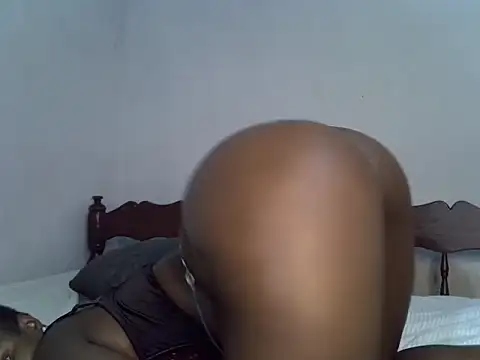 Snapshot of Barbianaa671 chatting on May 27, 2026, 4:04 pm Barbianaa671 online show from May 27, 2026, 4:04 pm