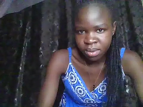 Snapshot of small_diva chatting on June 1, 2026, 7:10 am small diva online show from June 1, 2026, 7:10 am