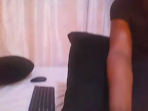 Snapshot of Lil-booty chatting on May 30, 2026, 2:30 am Lil-booty online show from May 30, 2026, 2:30 am