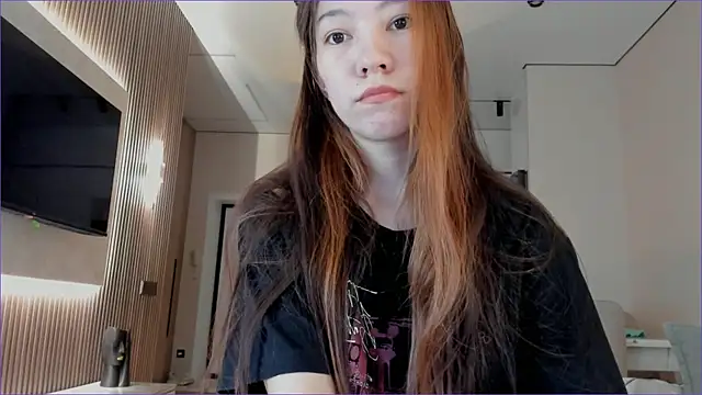 angel cakee online show from July 16, 2026, 1:06 pm
