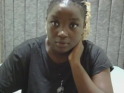 Ebonydol1 online show from May 26, 2026, 7:48 am