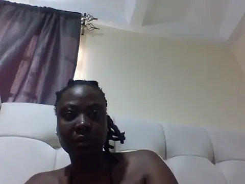 Snapshot of CupcakeJuice chatting on July 15, 2026, 5:12 am CupcakeJuice online show from July 15, 2026, 5:12 am