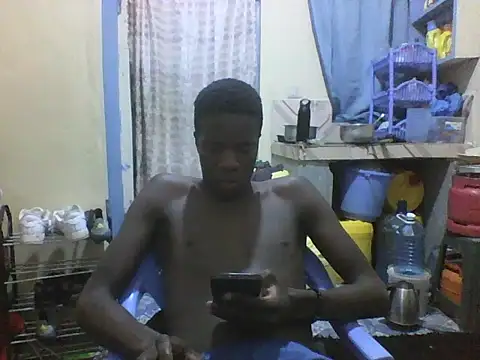Snapshot of Shimmy_shay1 chatting on June 1, 2026, 6:31 pm Shimmy shay1 online show from June 1, 2026, 6:31 pm