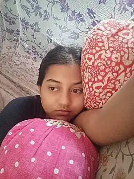 Snapshot of SitaraSingh chatting on May 29, 2026, 2:53 am SitaraSingh online show from May 29, 2026, 2:53 am