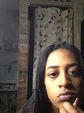 Little slut1 online show from June 26, 2026, 10:47 pm