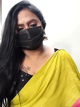 Snapshot of Meera_mia chatting on June 18, 2026, 8:14 am Meera mia online show from June 18, 2026, 8:14 am