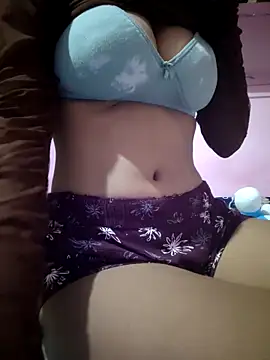 cute riya 11 online show from June 3, 2026, 6:05 am