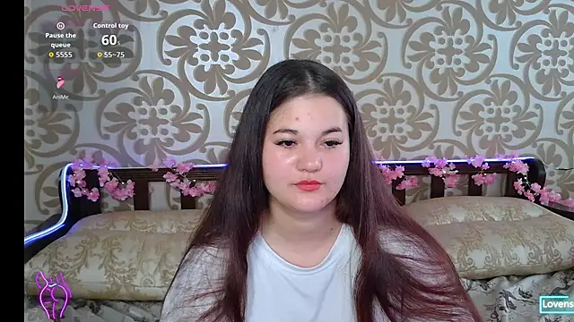 ElisesMuse online show from July 2, 2026, 11:49 am