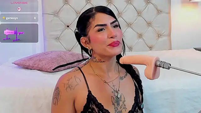 Alanna Wild online show from July 6, 2026, 6:10 pm