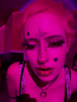 whimsicallylusty online show from May 30, 2026, 10:07 pm
