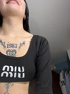 Valery11 online show from May 31, 2026, 6:31 pm