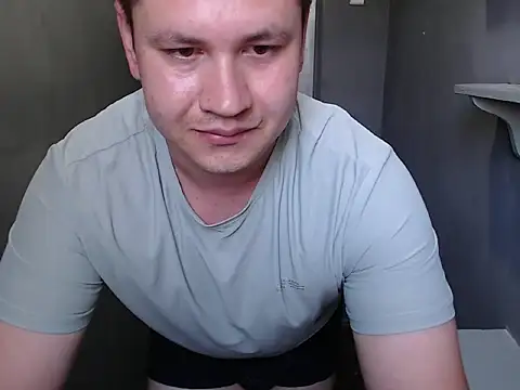 Snapshot of Max_Marlyn chatting on July 16, 2026, 4:07 am Max Marlyn online show from July 16, 2026, 4:07 am