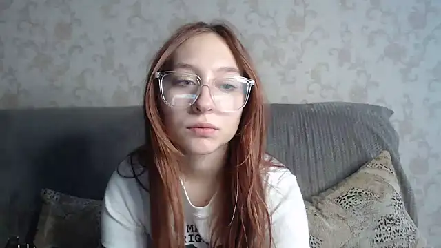 Snapshot of ModelGyrl chatting on July 15, 2026, 8:08 am ModelGyrl online show from July 15, 2026, 8:08 am
