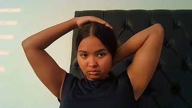 Snapshot of indianaphrodite1 chatting on July 15, 2026, 5:02 am indianaphrodite1 online show from July 15, 2026, 5:02 am