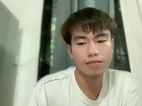 grumpyyy2003 online show from July 10, 2026, 9:34 am