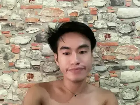 grumpyyy2003 online show from July 13, 2026, 7:44 am