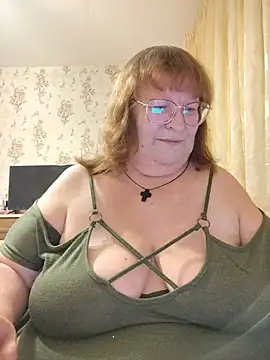 Snapshot of Sweet19-68 chatting on June 27, 2026, 8:25 pm Sweet19-68 online show from June 27, 2026, 8:25 pm