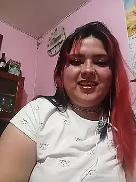 Snapshot of curvy_latina chatting on June 28, 2026, 5:57 am curvy latina online show from June 28, 2026, 5:57 am