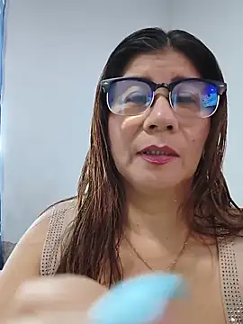 fire mommy online show from June 12, 2026, 9:57 pm