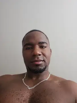 Snapshot of tu_negrito_sexy chatting on June 17, 2026, 1:12 pm tu negrito sexy online show from June 17, 2026, 1:12 pm