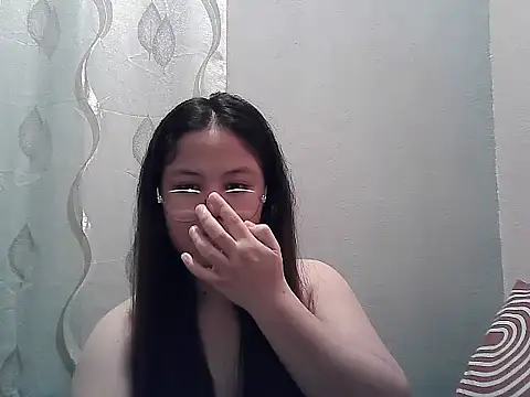 Snapshot of ThePrettySecret chatting on June 27, 2026, 4:12 pm ThePrettySecret online show from June 27, 2026, 4:12 pm