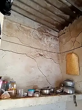 Madhuri-singh88 online show from June 24, 2026, 6:01 am